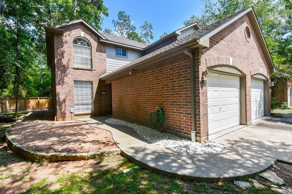 138 Willowood Circle, Spring, TX 77381