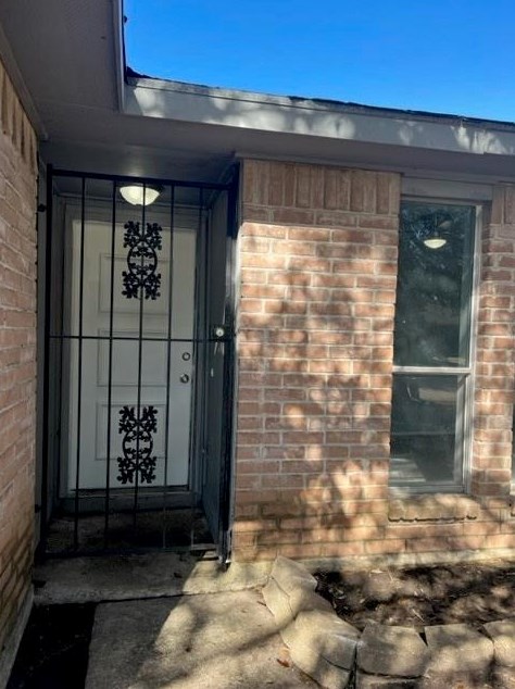 3134 Ebbtide Dr, Houston TX  77045-4508 exterior