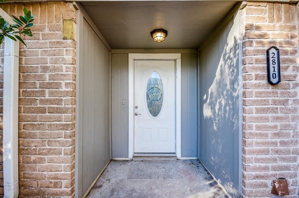 2810 Virginia Colony Dr, Houston, TX 77598-3315