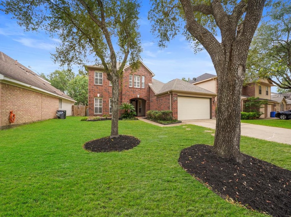 11823 Pedernales Falls Ln, Sugar Land, TX 77498