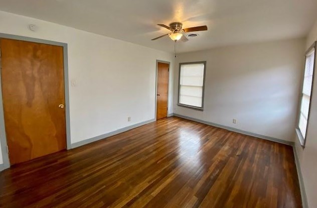 1708 Mississippi St, Baytown TX  77520-6326 exterior