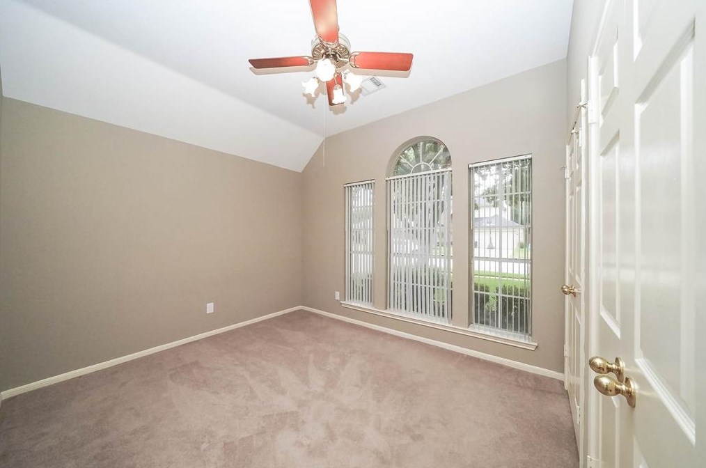 17219 Crown Mdw Ct, Houston TX  77095-4320 exterior