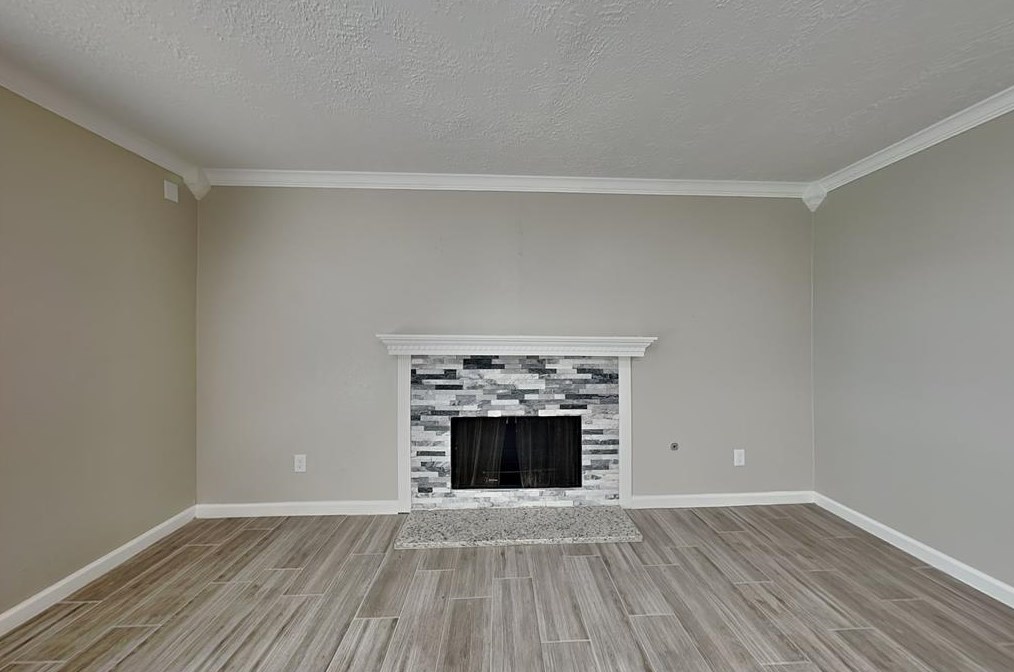 2027 Old Dixie Dr, Richmond, TX 77406