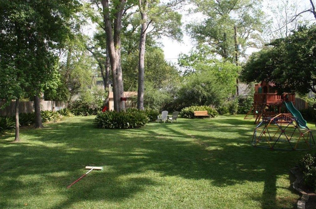 806 W 30th St, Houston, TX 77018