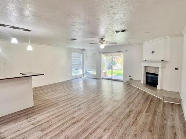 819 Redway Ln, Houston, TX 77062-4220