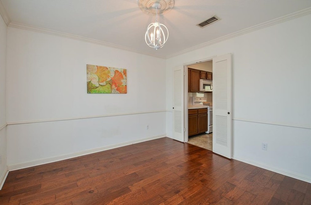 10137 Kemp Frst, Houston TX  77080-2509 exterior