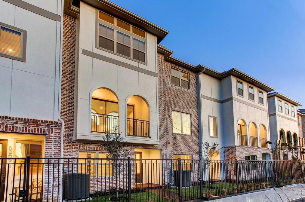 5209 Allen St #g, Houston, TX 77007