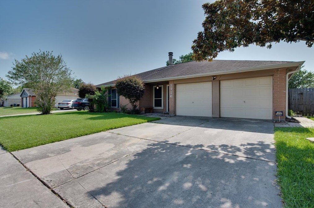 3726 Maplewood Dr, Morgans Point, TX 77571