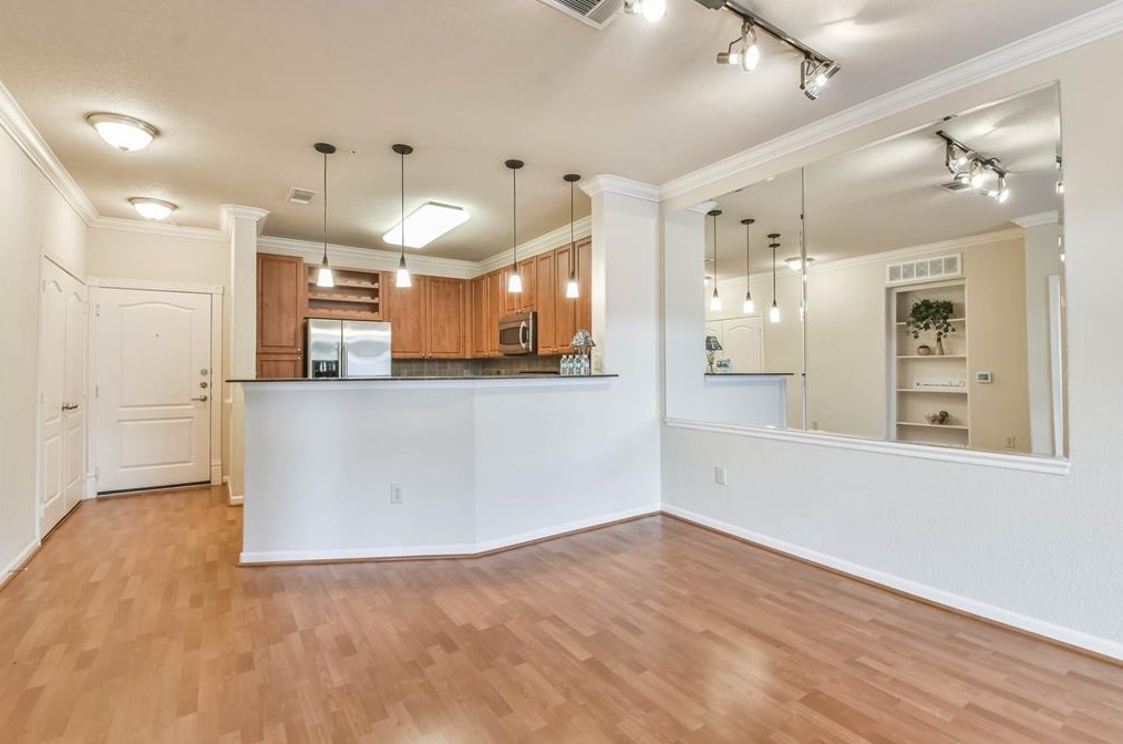 1711 Old Spanish Trl Apt 406, Houston, TX 77054