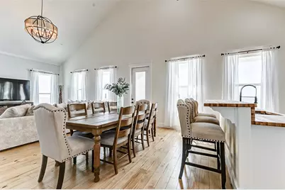 1395 Keith Avenue, Gilchrist, TX 77617 - Photo 18