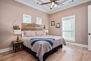 974 S Stingaree Dr, Crystal Beach, TX 77650 - Photo 14
