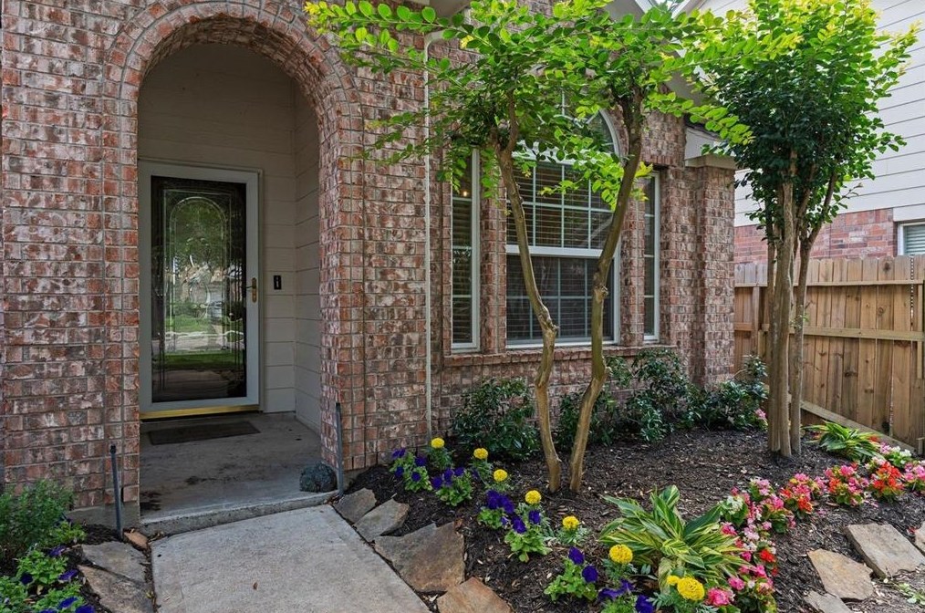 7207 Palmito Ranch Dr, Richmond TX  77406-7055 exterior