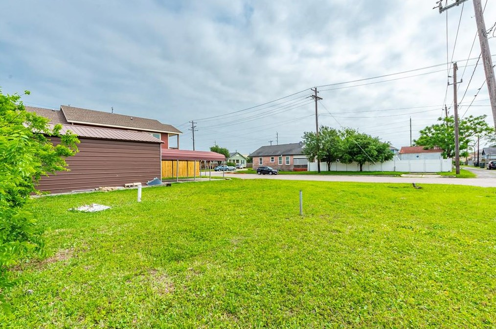 1101 54 St, Galveston TX  77551-5503 exterior