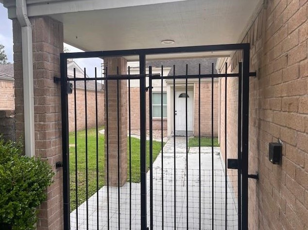 18563 Meadows Way Dr, Houston, TX 77084-3858