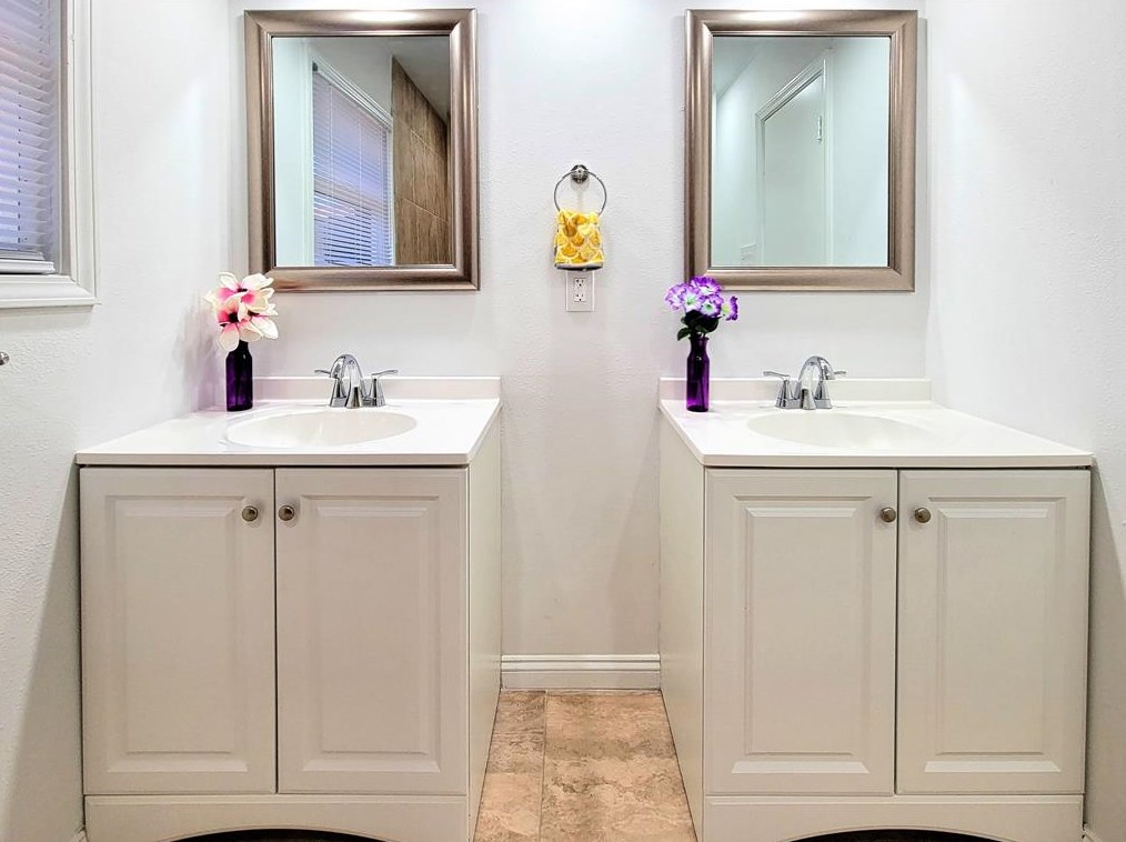 515 Mobile Dr, Pasadena TX 77506-1718 exterior