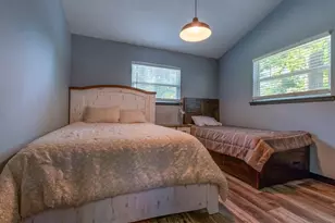 470 S Lakeview Dr, Point Blank, TX 77364 - Photo 16