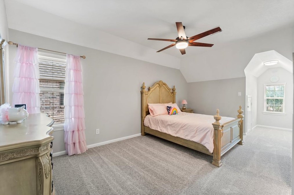 15811 Maple Shr Dr, Houston TX  77044-4485 exterior
