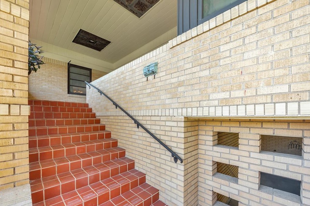 4428 Avenue O, Galveston, TX 77550
