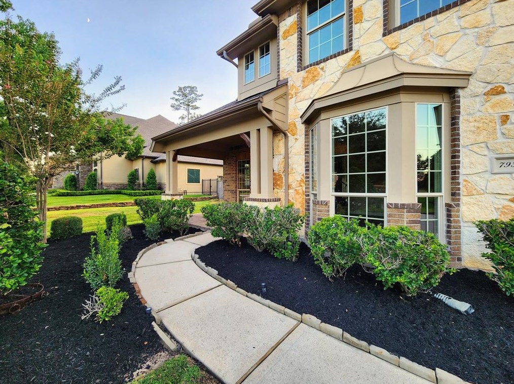 7939 Wooded Way Dr, Spring, TX 77389-4162