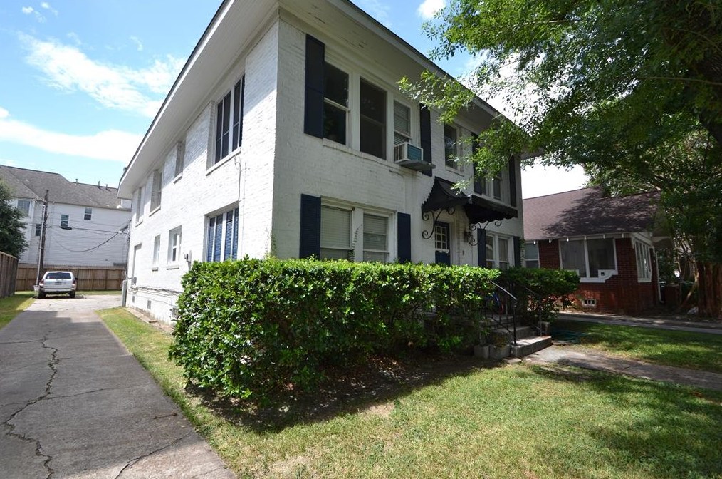 1517 Bonnie Brae St #3, Houston, TX 77006