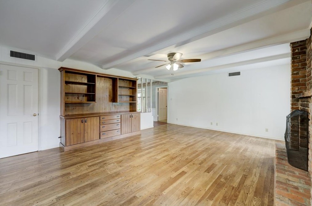 12719 Pebblebrook Dr, Houston TX  77024-4024 exterior