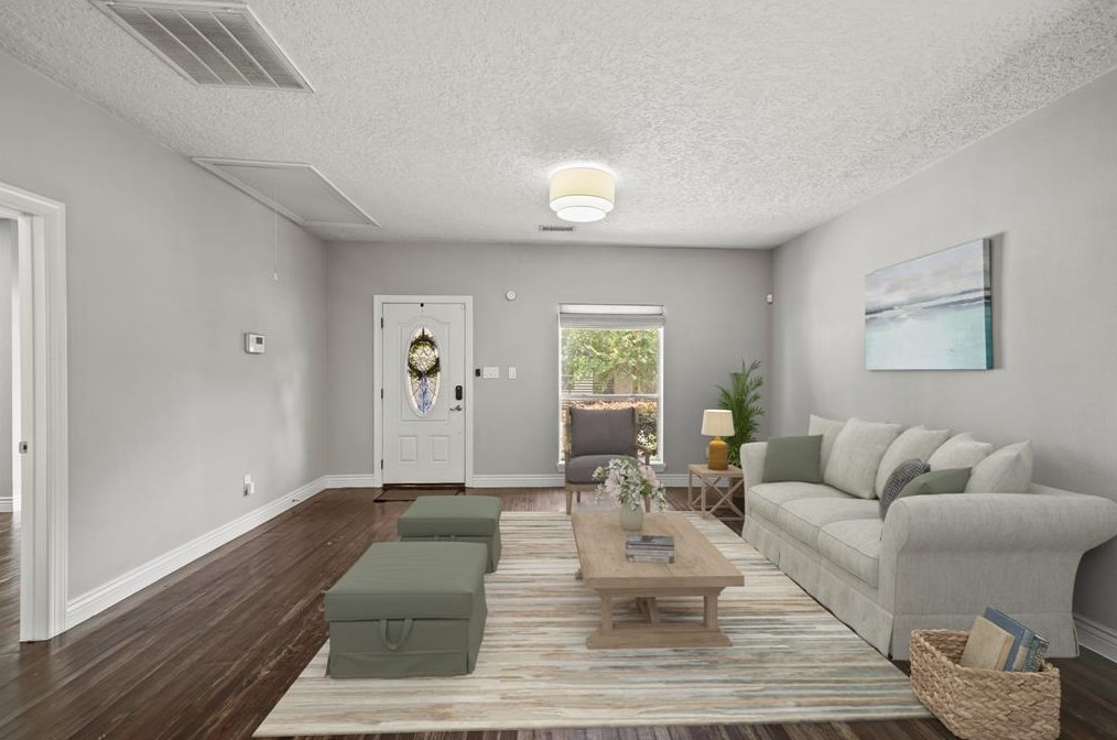 1226 Welch, Houston TX  77006-1308 exterior