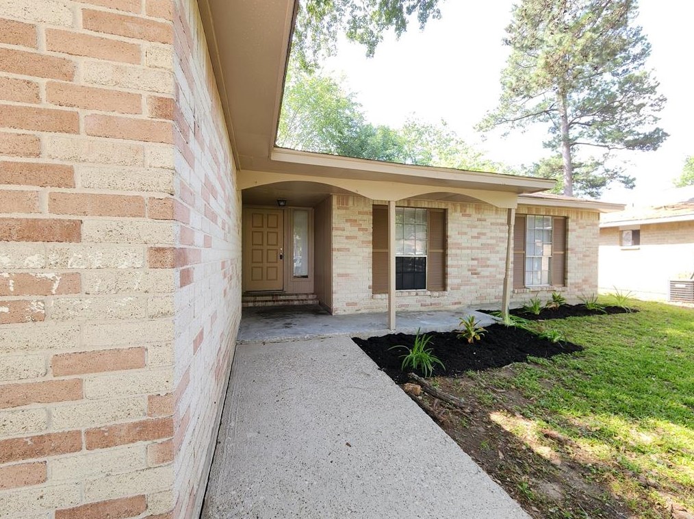 4522 Mossygate Dr, Spring, TX 77373
