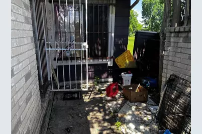 8494 Dairy View Lane, Houston, TX 77072 - Photo 32