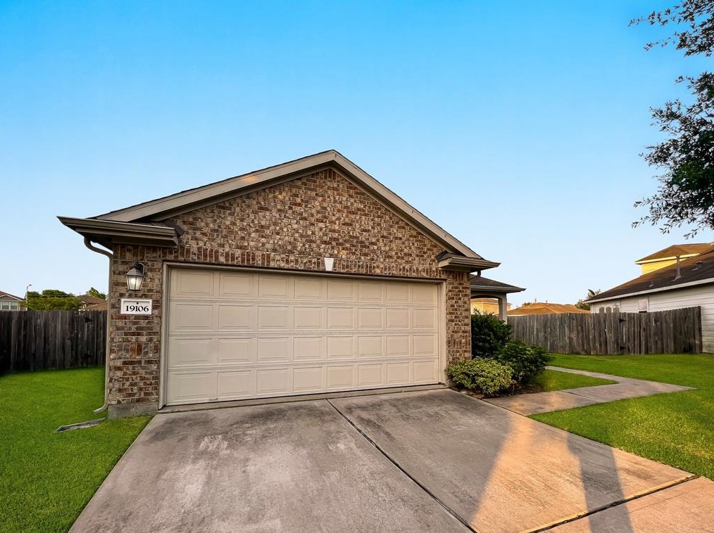 19106 Terra Stone Ct, Cypress TX  77433-8018 exterior