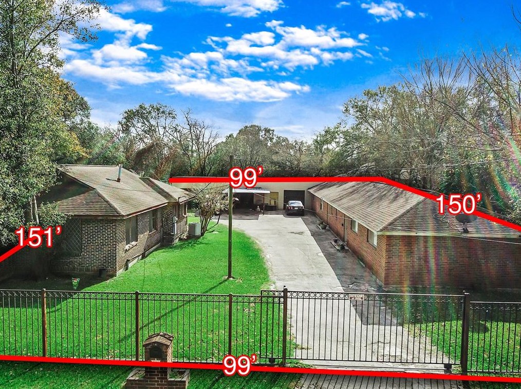 514 Westford St, Houston, TX 77022-4948