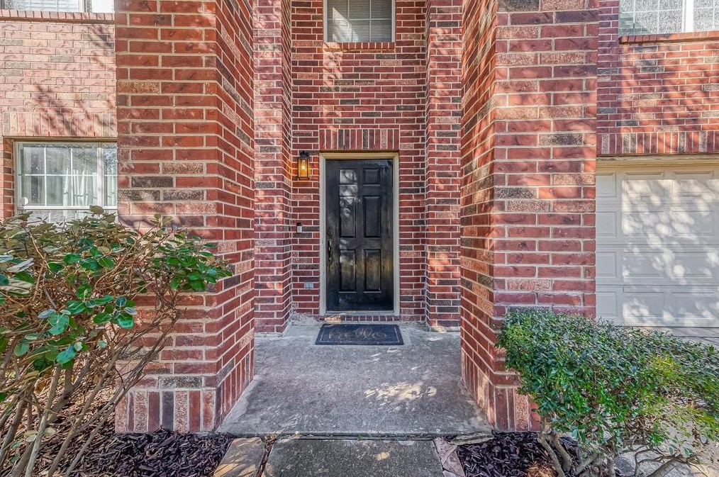 13443 Blue Swallow Dr, Houston, TX 77086