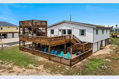 418 Beach Drive, Surfside Beach, TX 77541 - Photo 2