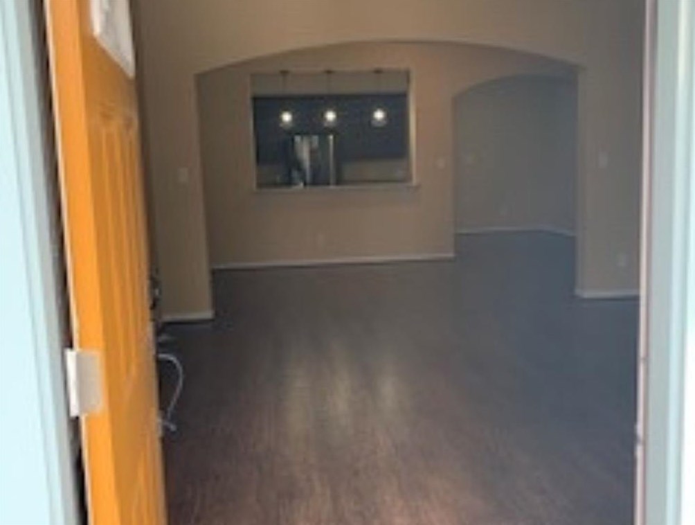 6906 Mcwilliams Dr, Houston, TX 77091