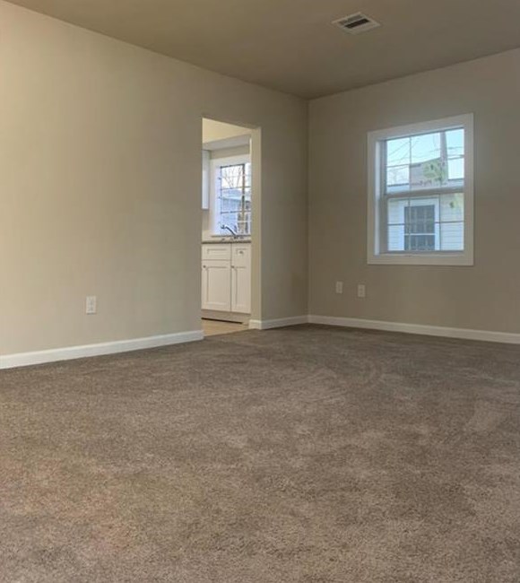 324 Delaware St #b, Houston, TX 77029