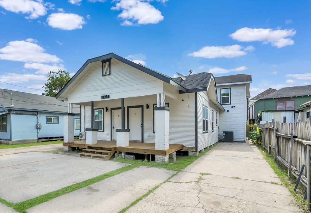 2304 Chapman St #2, Houston, TX 77009