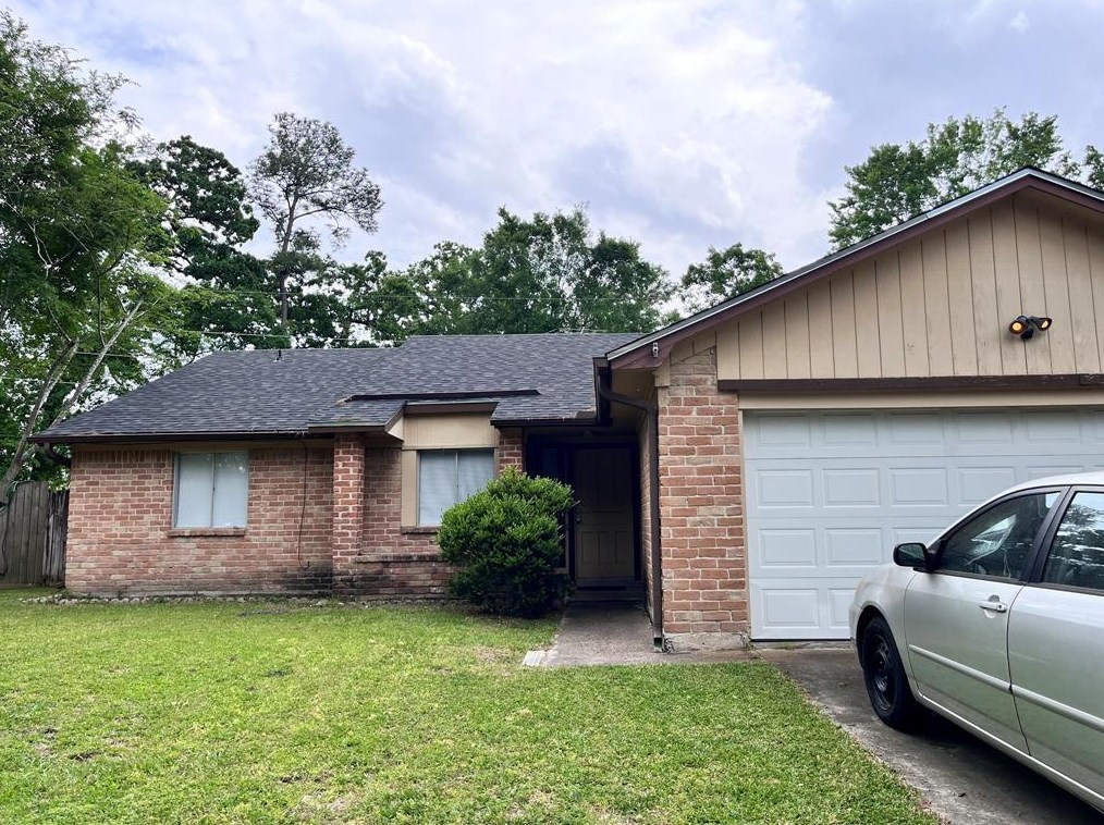 4910 Glendower Dr, Spring TX  77373-6935 exterior