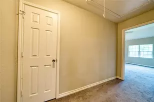 319 Dreamland Ave, Crosby, TX 77532 - Photo 14