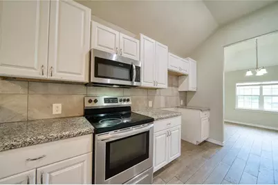 319 Dreamland Avenue, Crosby, TX 77532 - Photo 8