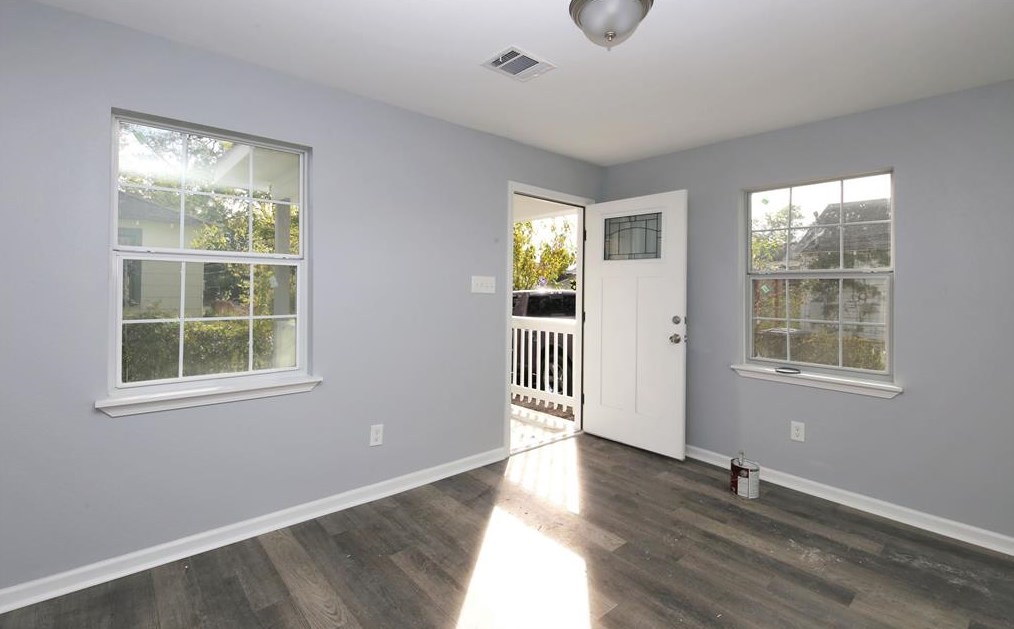 5109 Earline #1/2, Houston, TX 77016