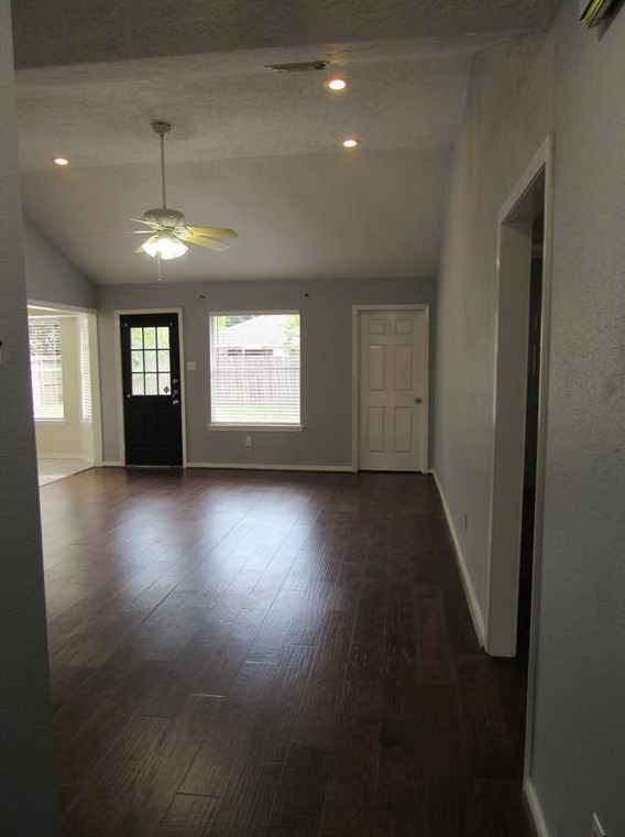 19719 Vista Lake Ct, Cypress, TX 77433-3211