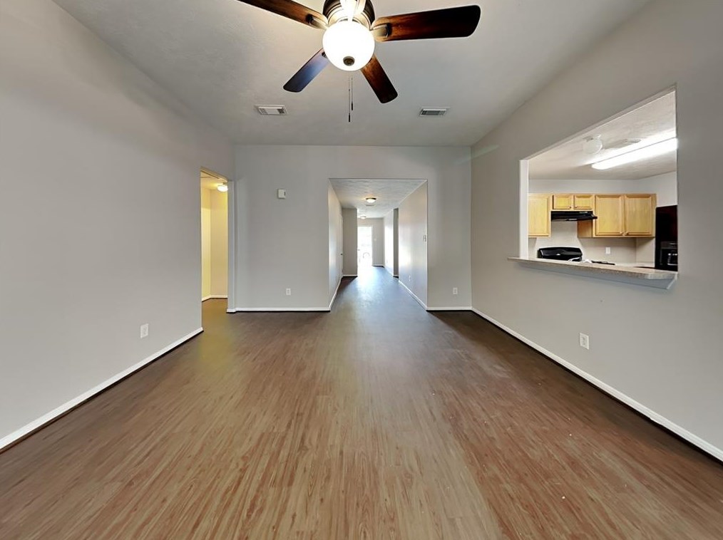 12230 Scarlet River Dr, Houston TX  77044-5350 exterior