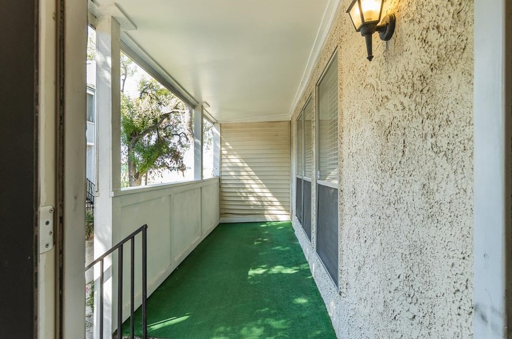 781 Country Place Dr Apt 2088, Houston, TX 77079