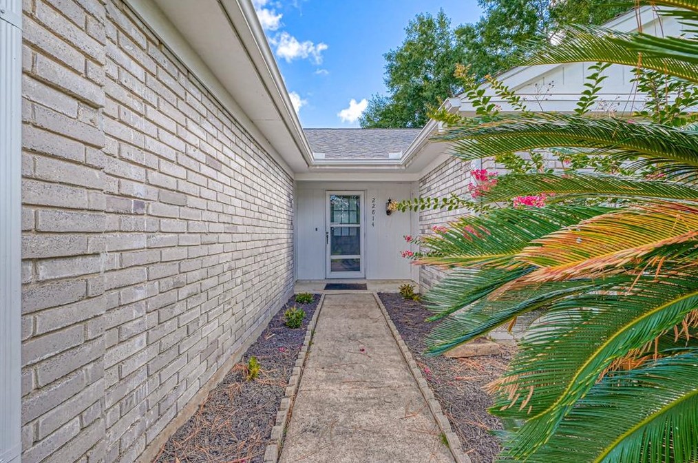 22814 Stratford House Ln, Katy, TX 77449
