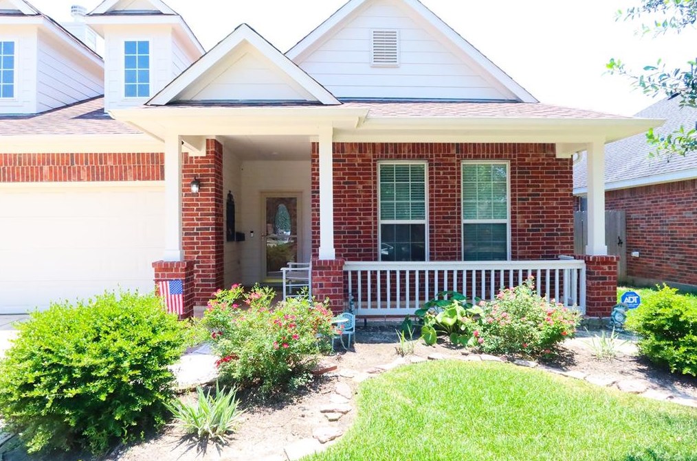 9503 Edgeloch Dr, Spring, TX 77379-5422