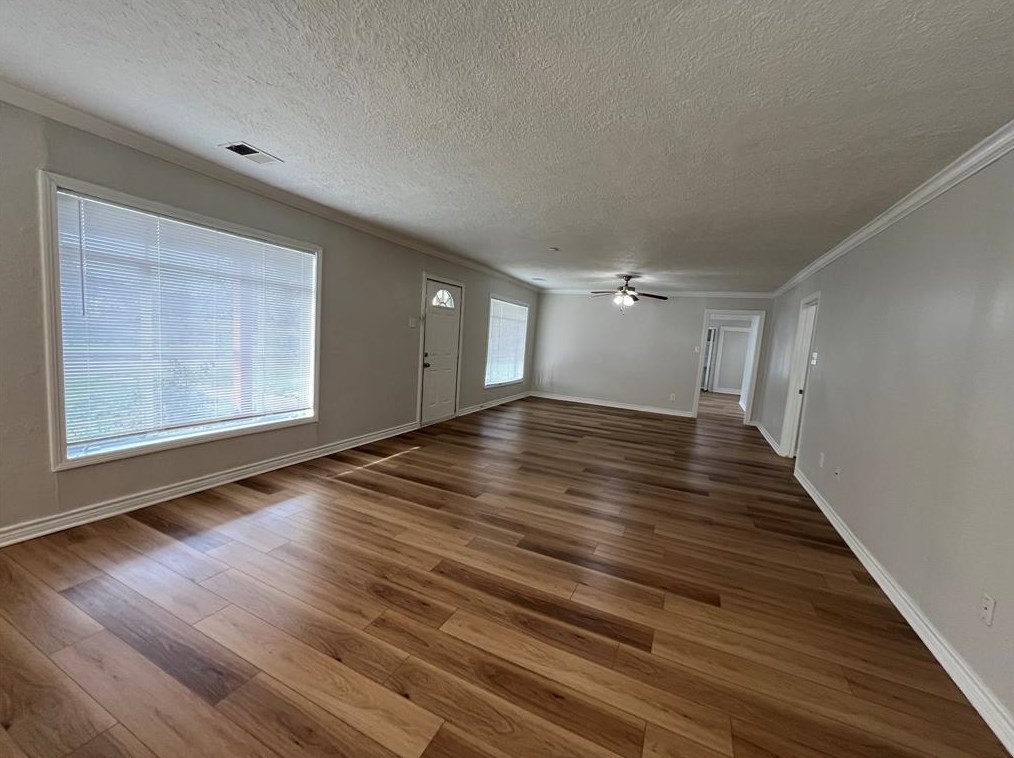 5301 Carrolton St, Houston, TX 77023