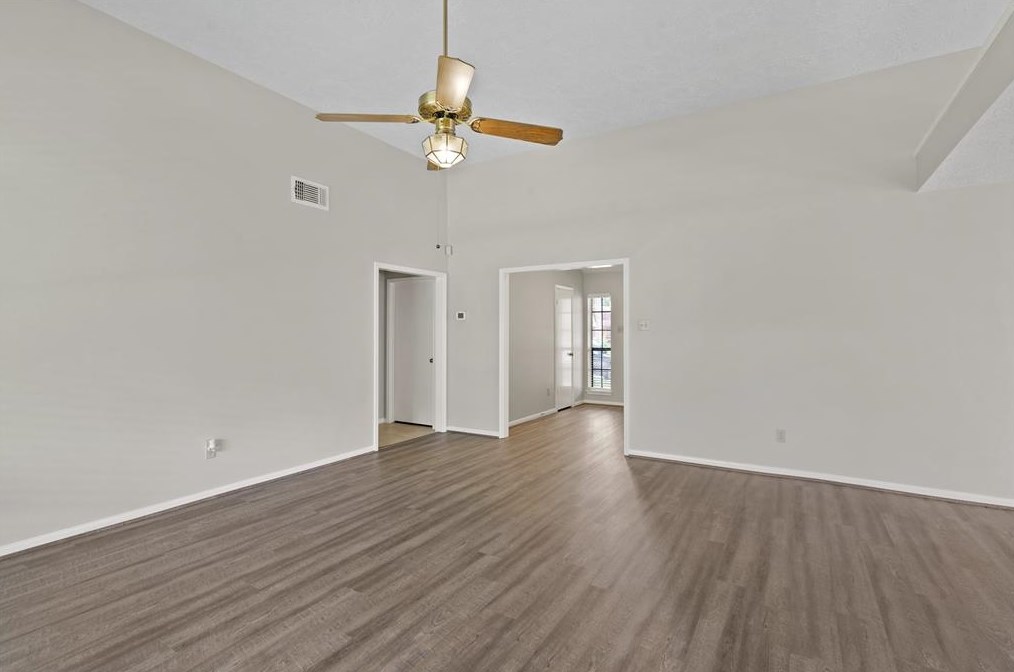 13111 Rosstown Dr, Sugar Land TX  77478-6003 exterior