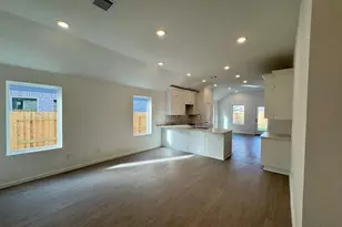 6402 Seafoam Lake Dr, Katy, TX 77493 - Photo 2