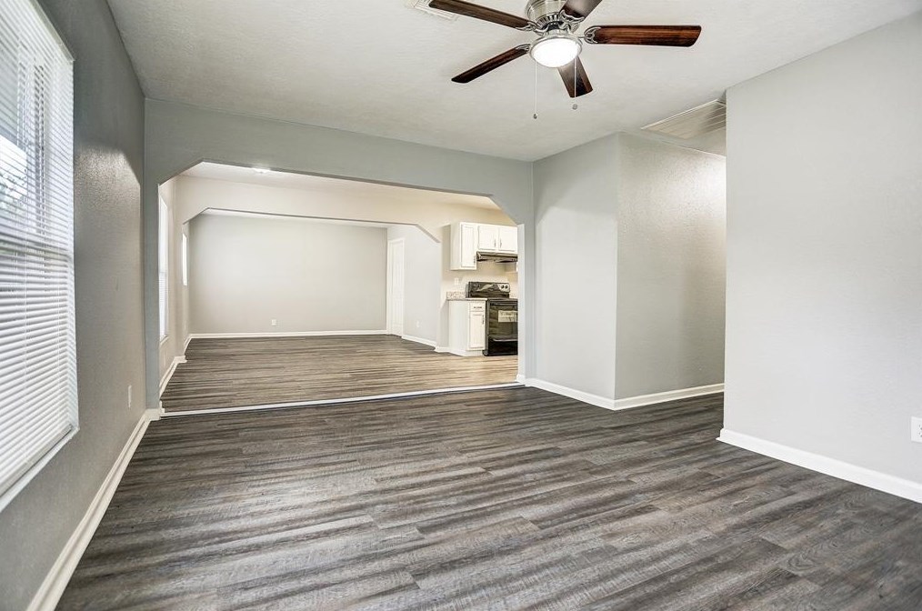 3123 Groton Dr, Houston, TX 77051