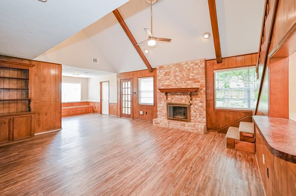 3806 Fairvalley Dr, Houston, TX 77068