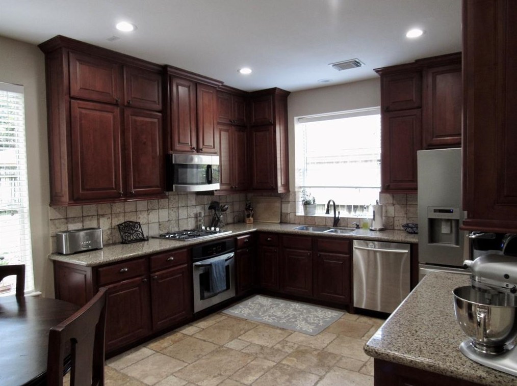 118 Indigo Cir, Spring TX  77381-4709 exterior